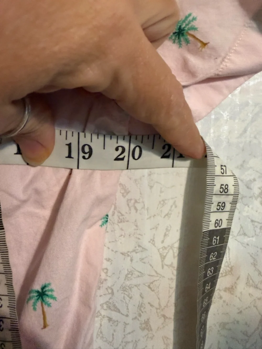 J. Crew Pink Short-Sleeve Button-Down Shirt Green Palm Tree PrintFlex Washed Sm